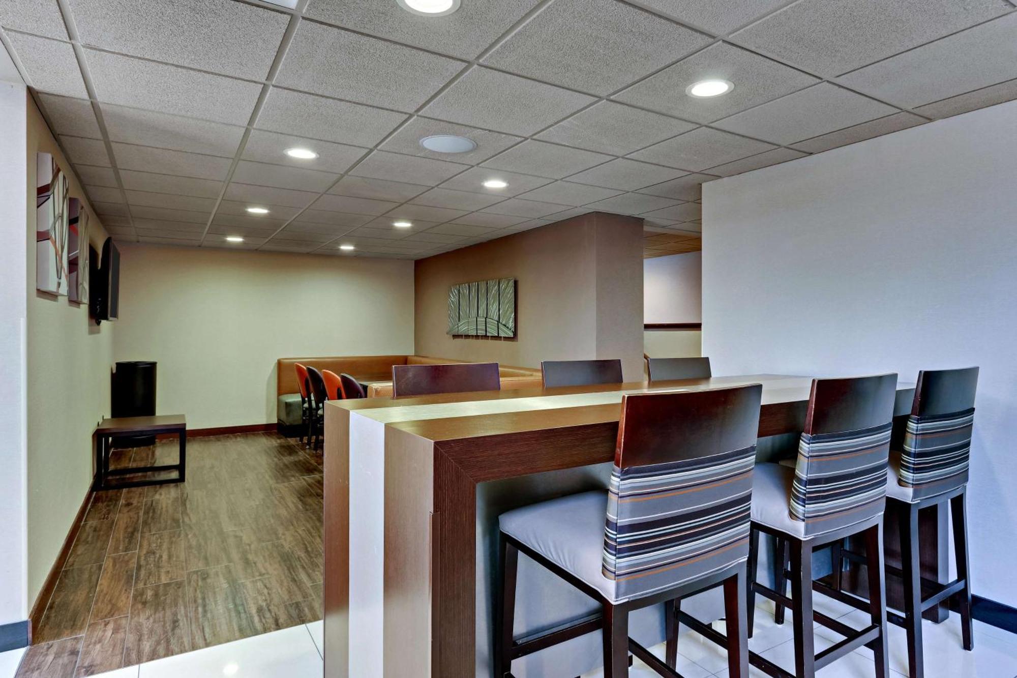 Drury Plaza Hotel San Antonio Airport מראה חיצוני תמונה